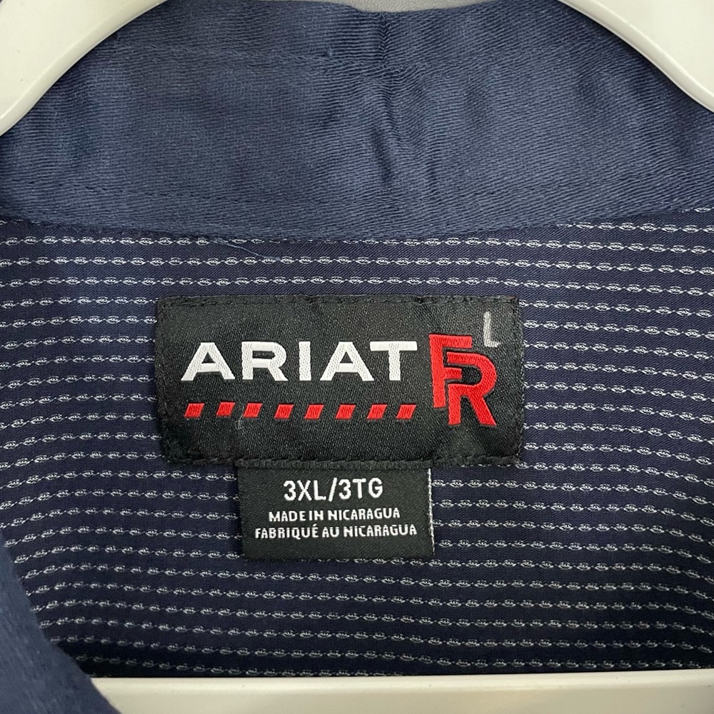 Ariat FR‎ Solid Vent Work Shirt Long Sleeve Navy Blue Cat 2 NWT - Picture 8 of 14